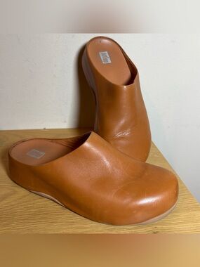 Fitflop Shuv Leather Clogs Women’s Tan Mules Slip On Comfort Shoes Sz 8.5